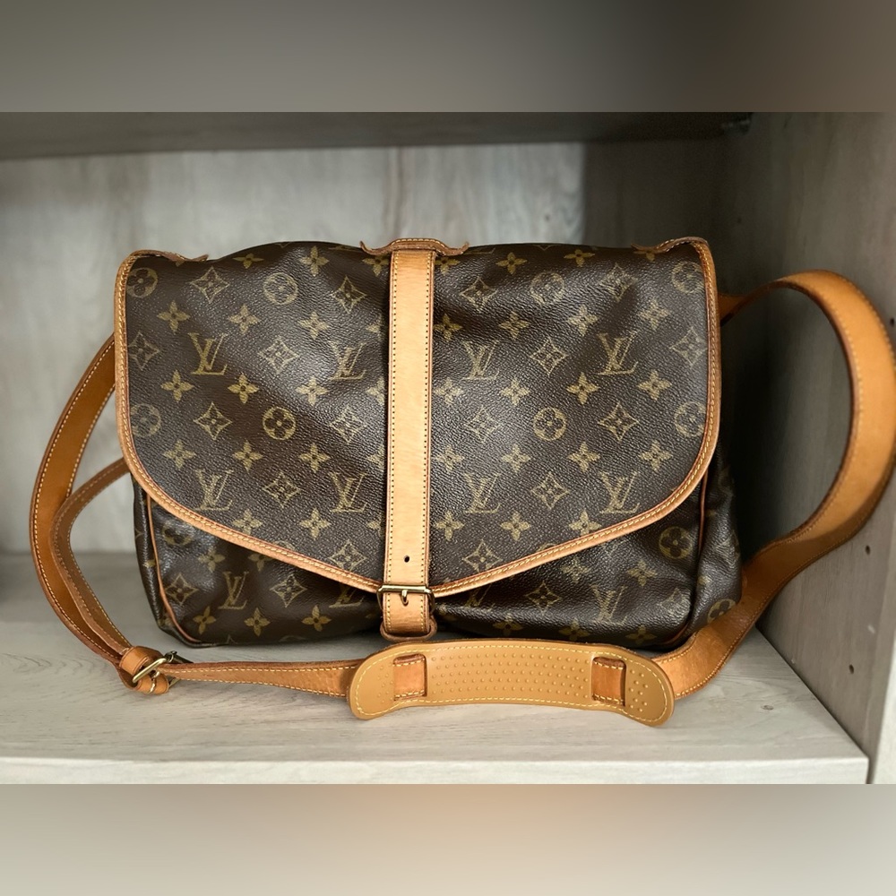 Pre-loved Saumur 35.